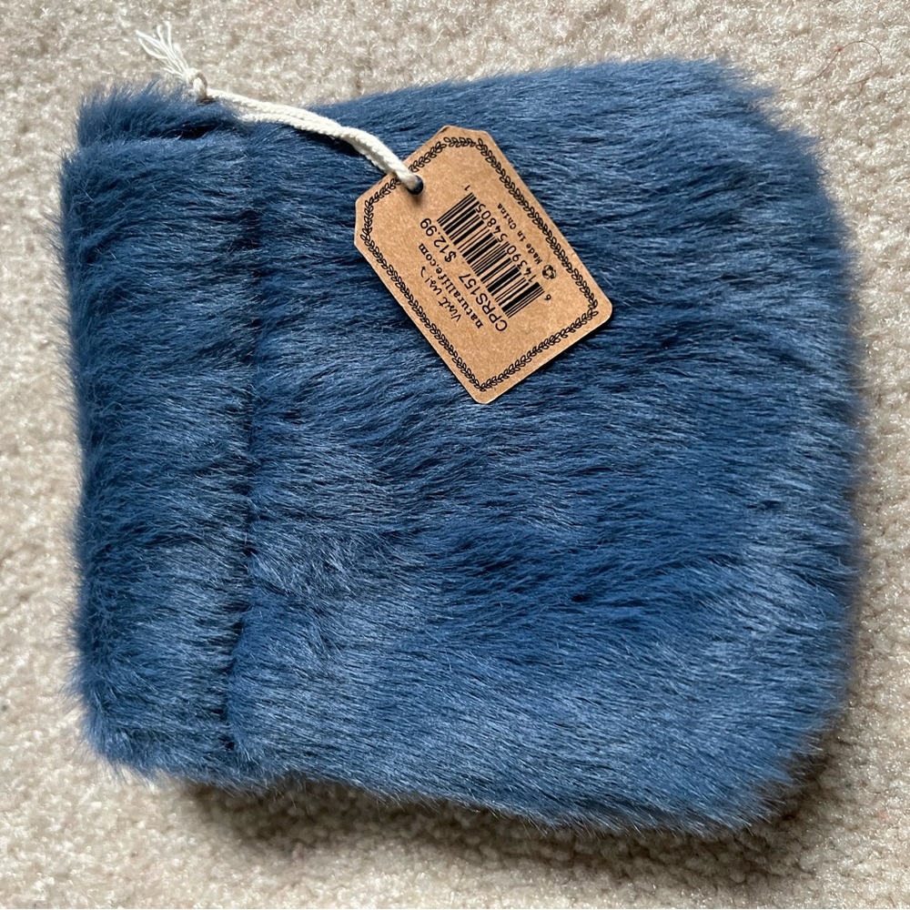 NWT Fuzzy Coin Purse